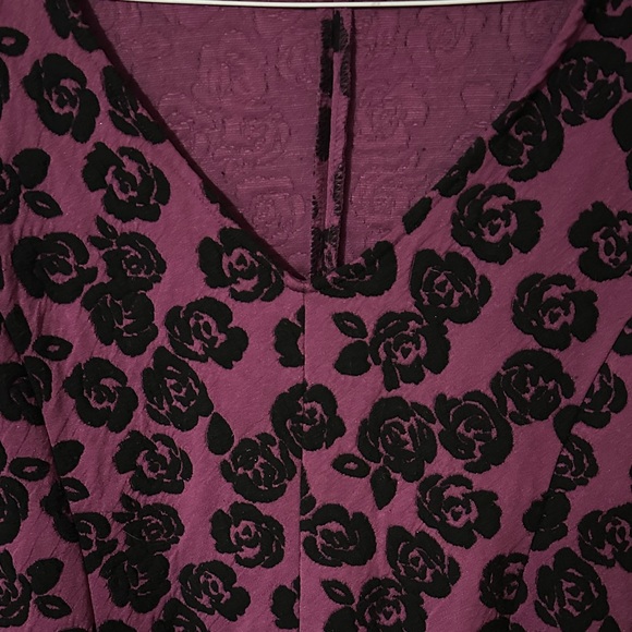 Torrid Purple‎ and Black Floral Tank Top - Picture 3 of 10